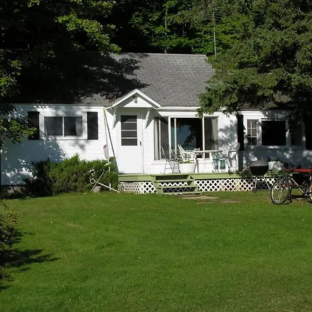 Bodin'S Resort Washburn Exterior photo